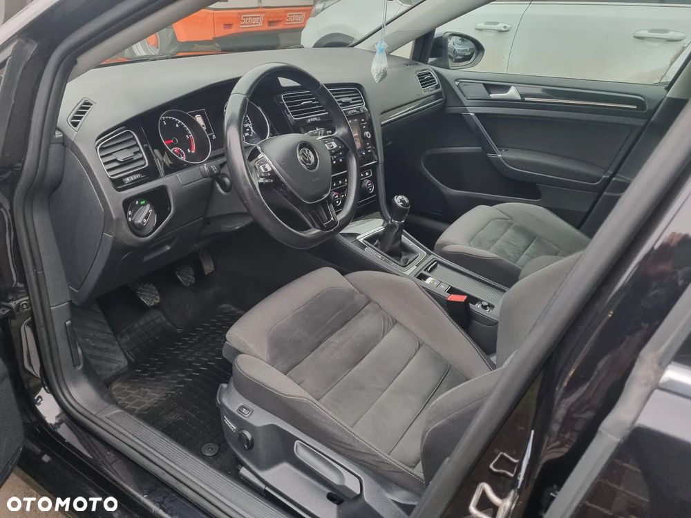 Volkswagen Golf ver-2-0-tdi-join - 8