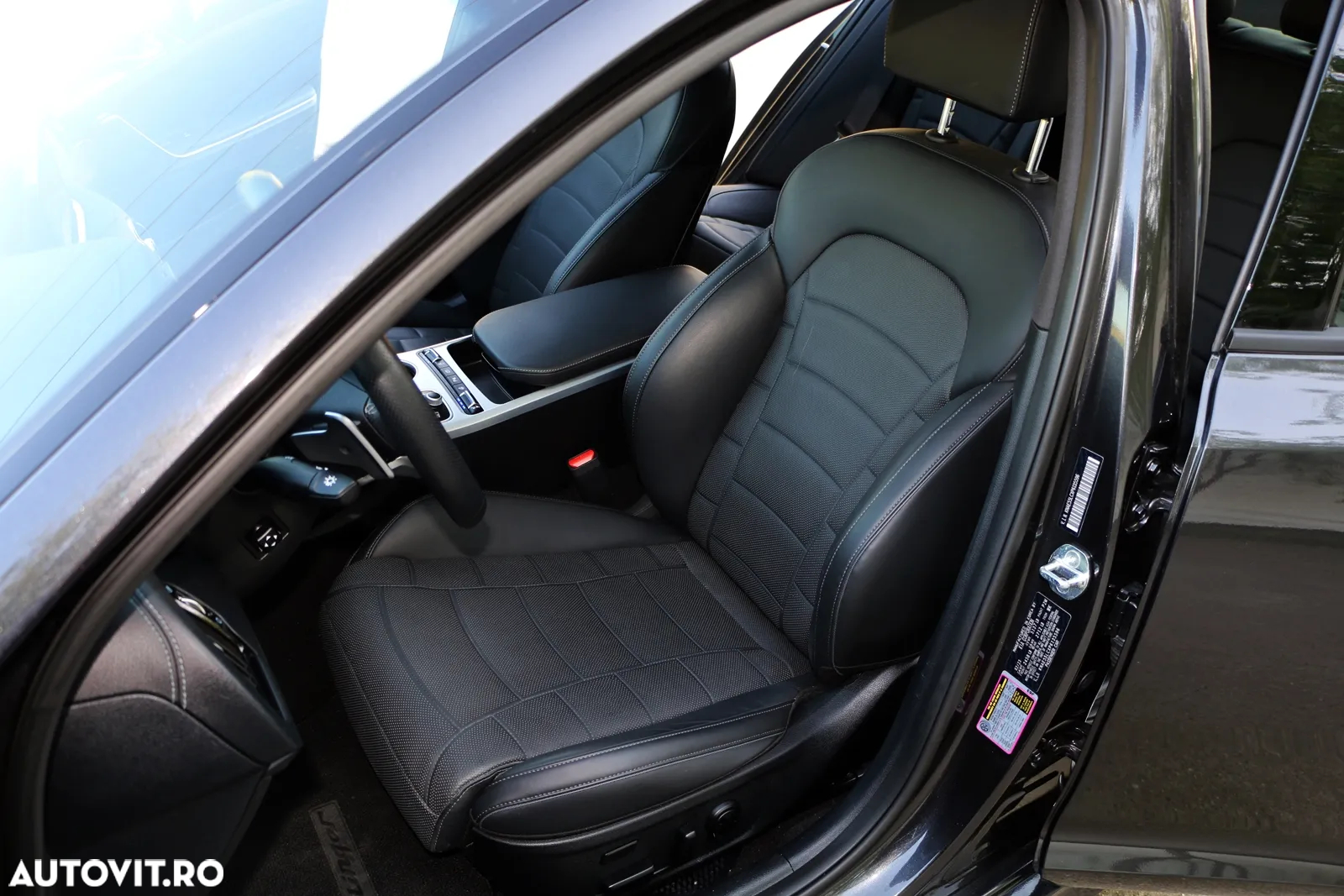 Kia Stinger 3.3 T-GDI AWD GT - 19