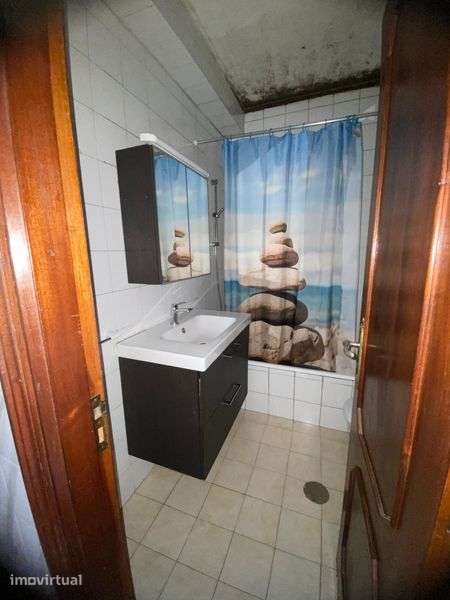 Arrendamento T3 com garagem fechada - Grande imagem: 5/11