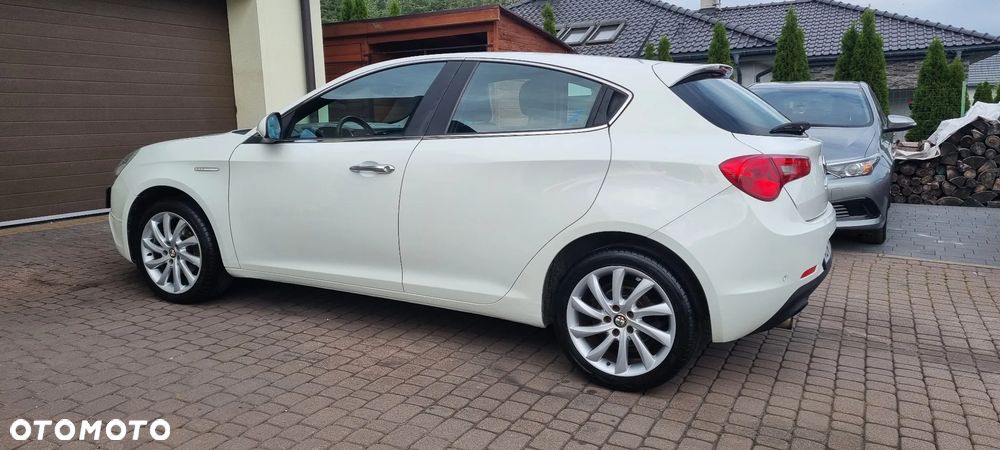 Alfa Romeo Giulietta - 11