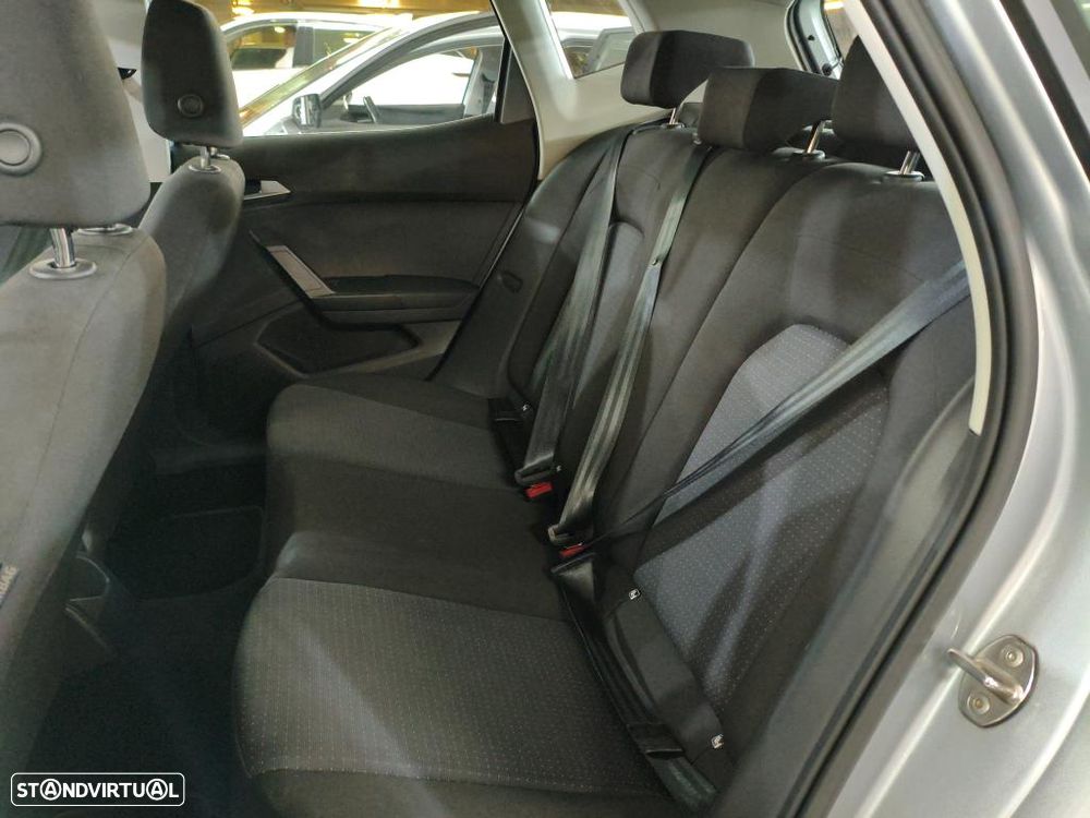 SEAT Arona 1.0 TSI Style DSG - 8