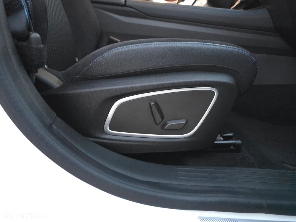Renault Espace 1.2 E-Tech Full Hybrid 200 esprit Alpine MMT 5os - 27