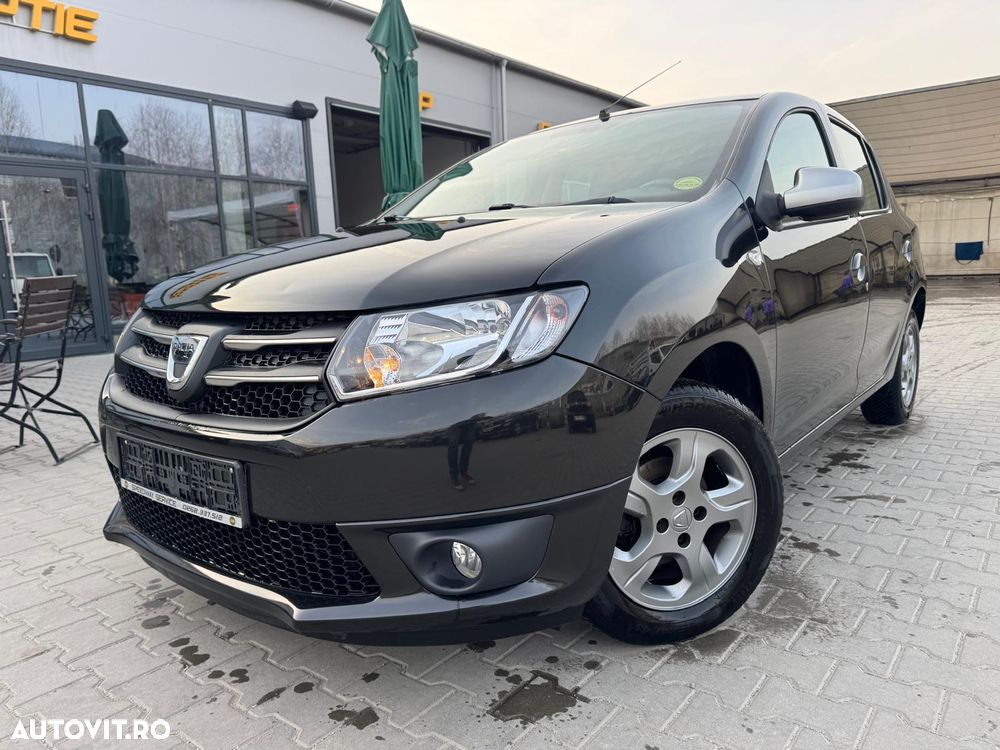 Dacia Sandero TCe 90 S&S Celebration - 1