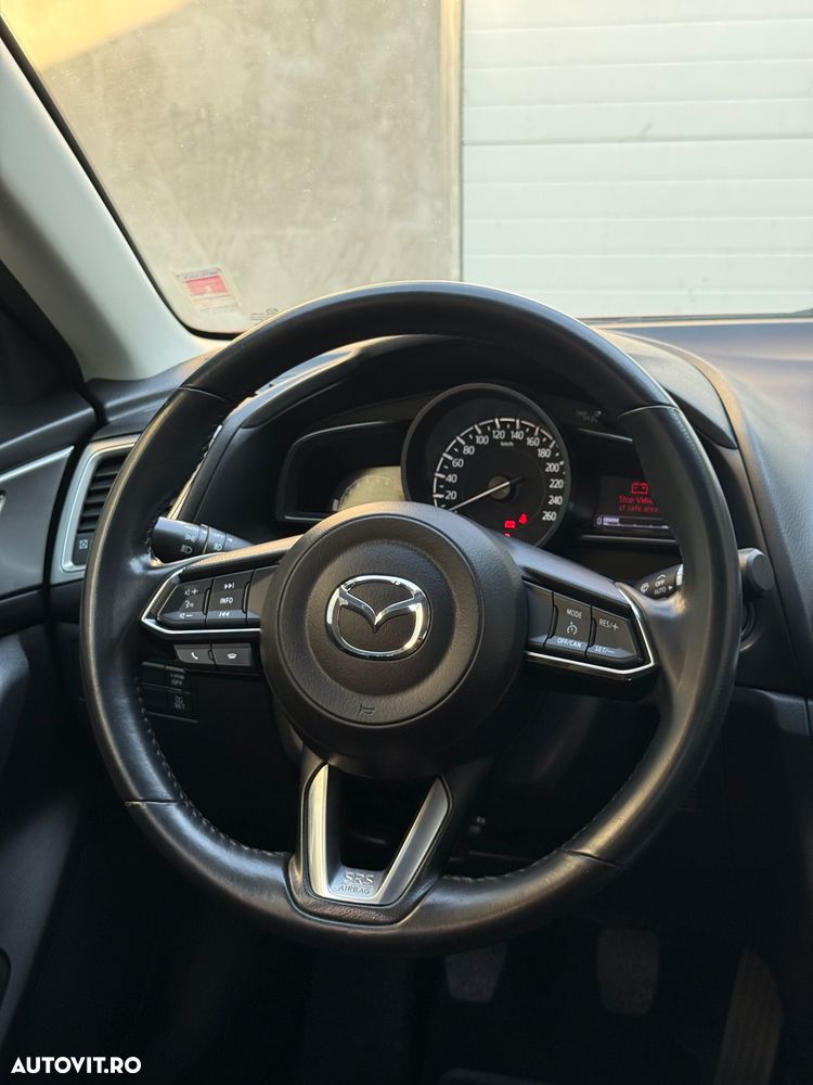 Mazda 3 - 6
