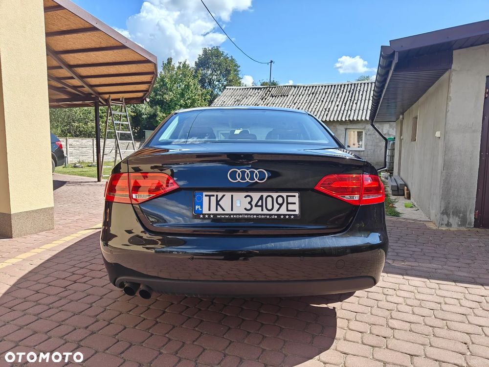 Audi A4 Avant - 6