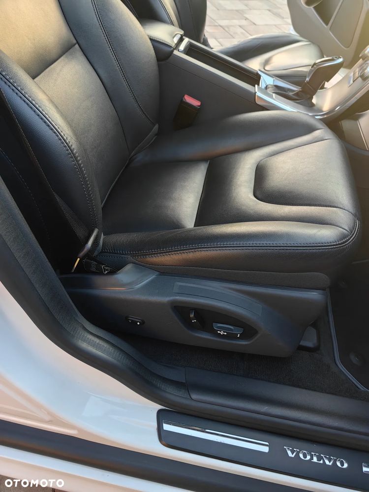 Volvo XC 60 D4 Drive-E Summum - 38