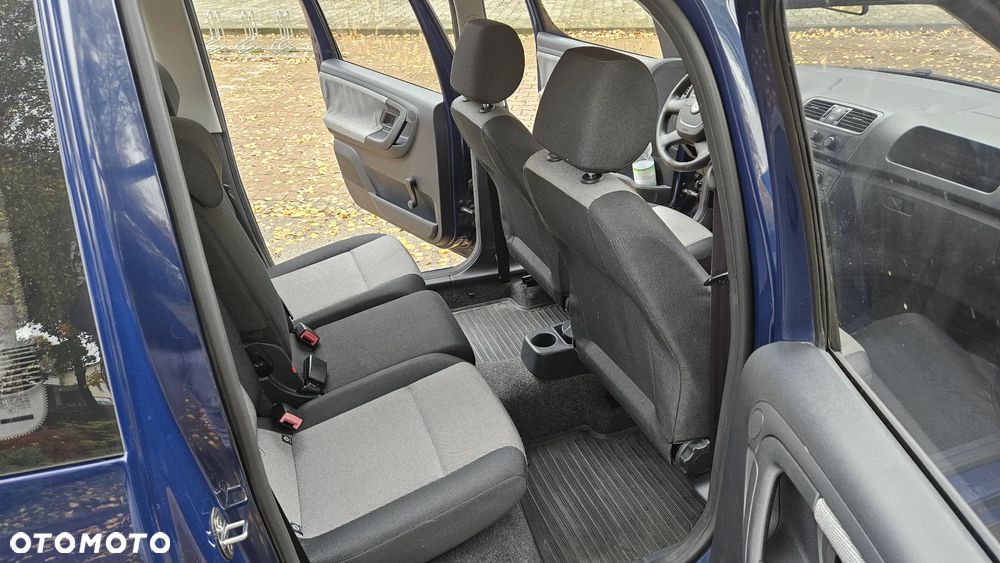 Skoda Roomster 1.2 Ambition PLUS EDITION - 14