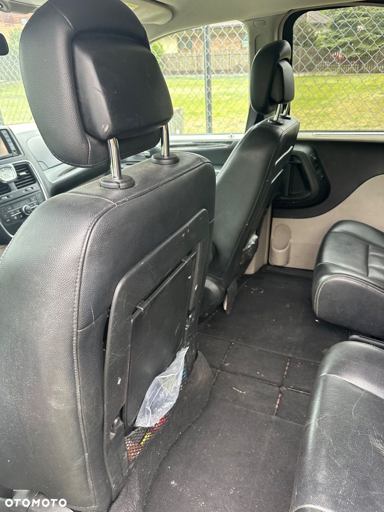 Lancia Voyager 2.8CRD Gold - 1