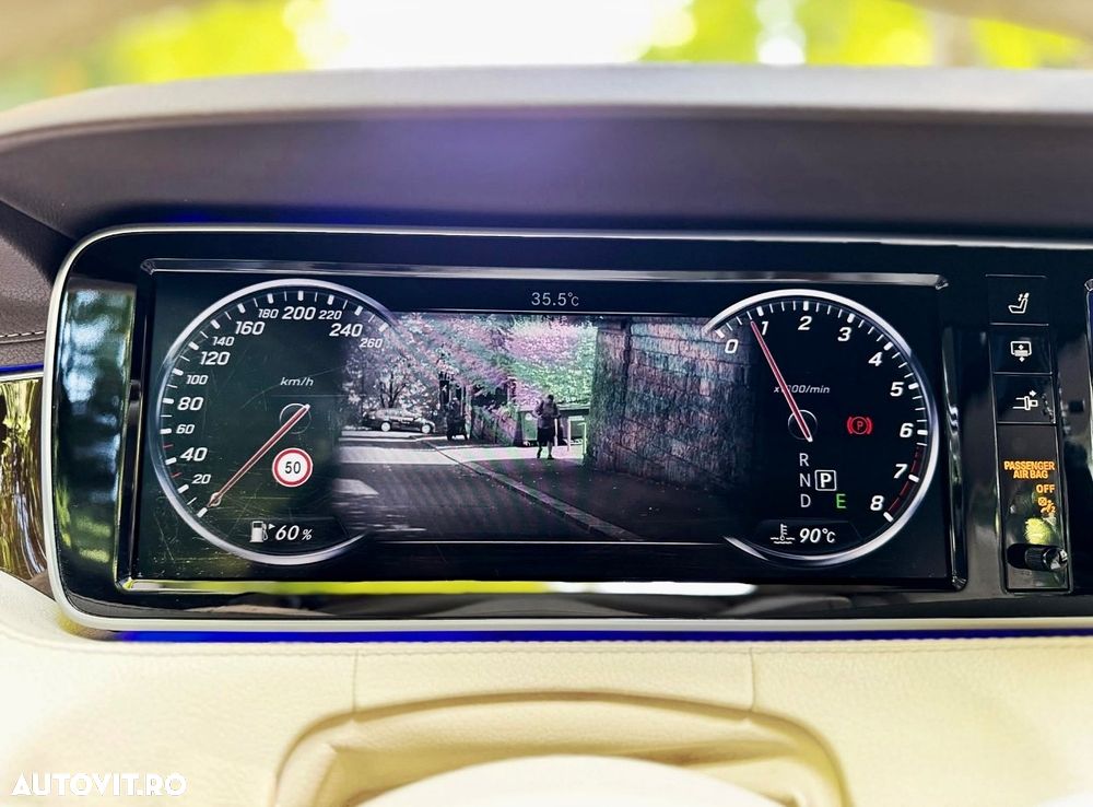 Mercedes-Benz S 500 4MATIC Coupe Aut - 12