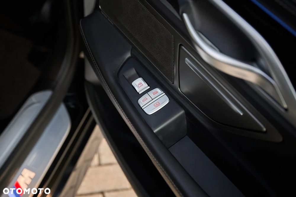 BMW Seria 7 740d xDrive mHEV sport - 39
