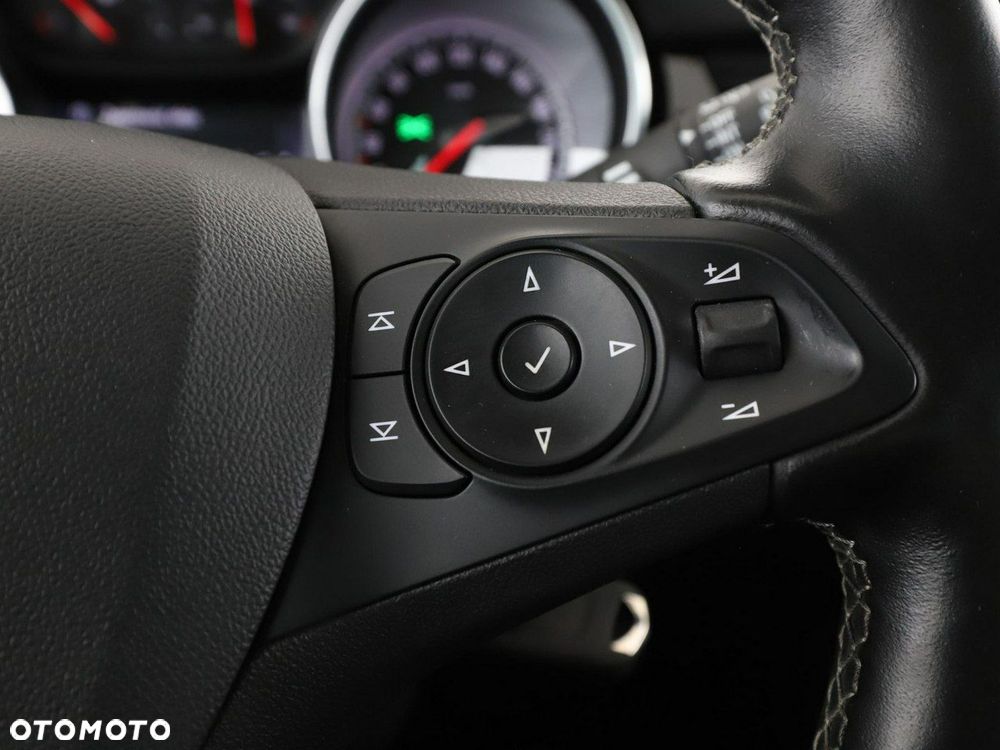 Opel Astra 1.4 Turbo Innovation - 31