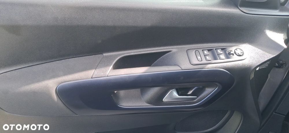 Peugeot Rifter 1.5 BlueHDI Allure S&S - 16