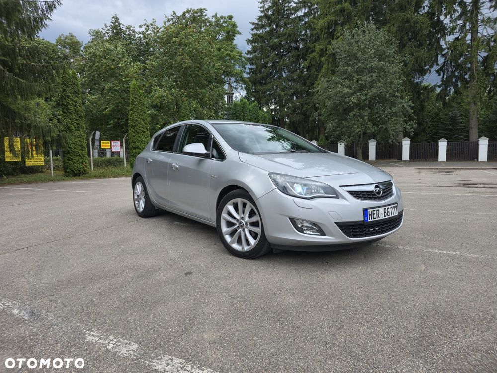 Opel Astra - 2