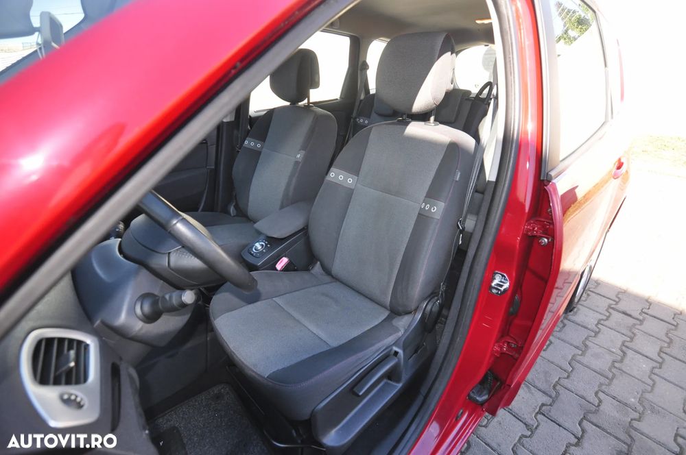 Renault Scenic - 7