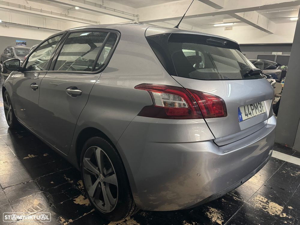 Peugeot 308 1.6 e-HDi Active J17 - 7