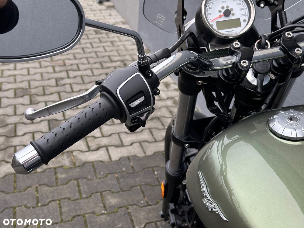 Moto Guzzi V9 - 21