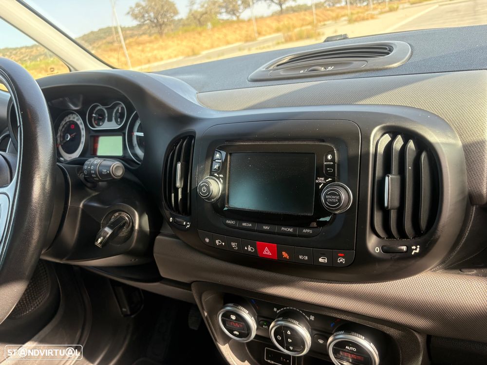Fiat 500L 1.6 MJ Lounge S&S - 30