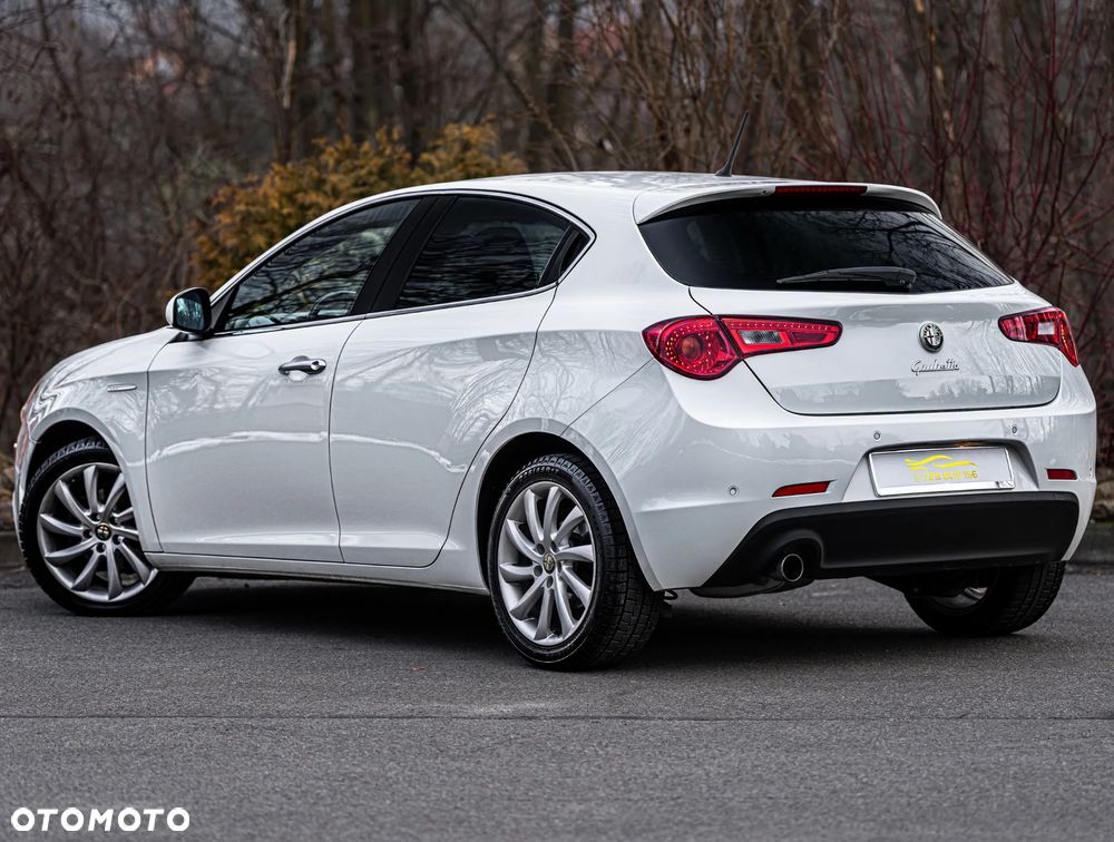 Alfa Romeo Giulietta 1.4 TB 16V Impression - 16