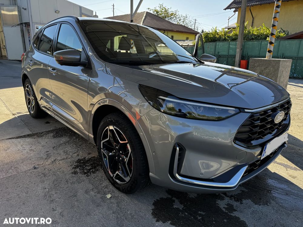 Ford Kuga 2.5 Duratec FWD PHEV ST-Line X - 12