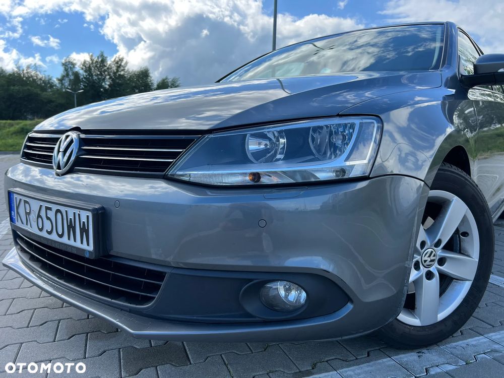 Volkswagen Jetta 1.2 TSI Trendline - 33