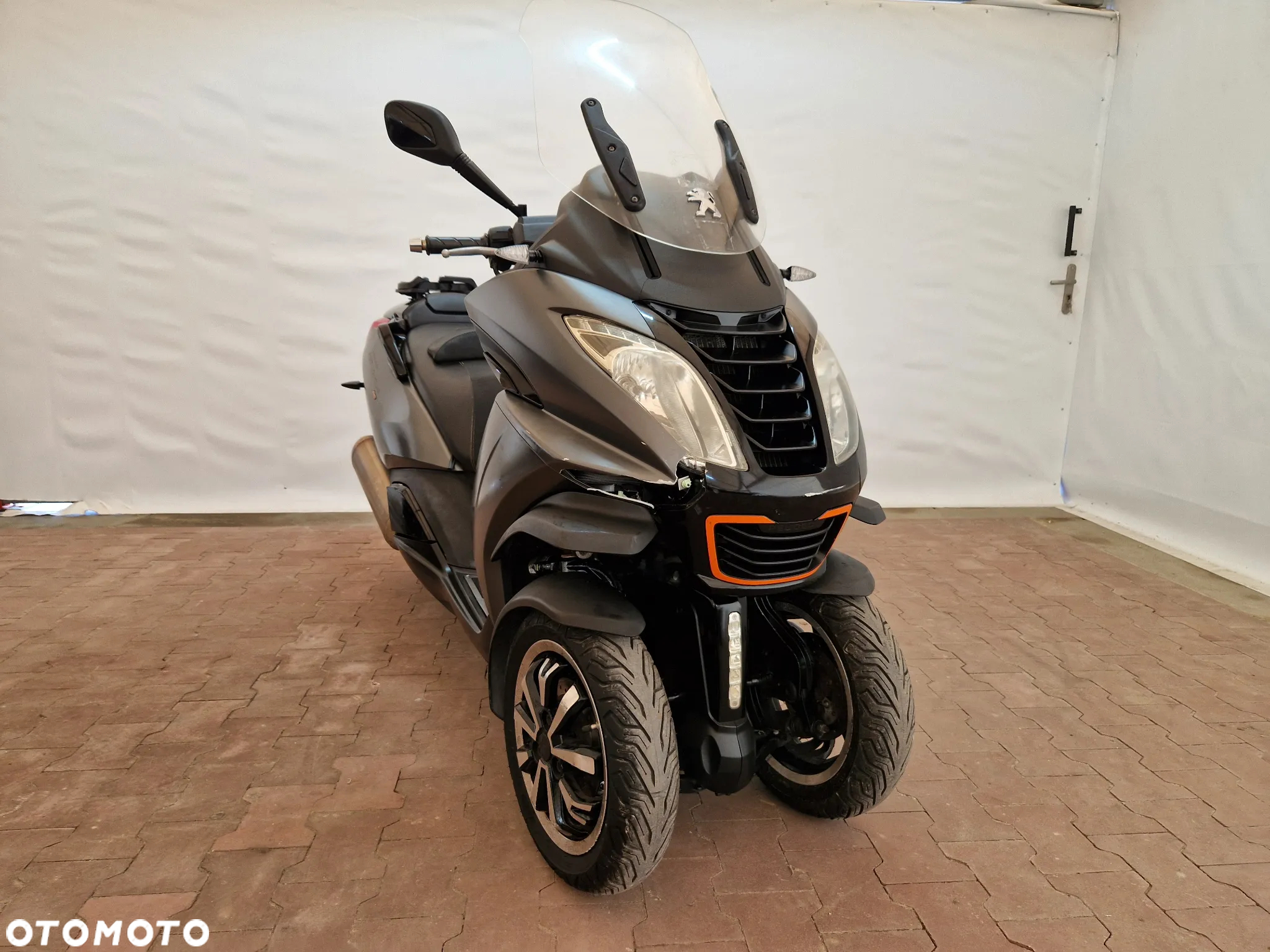 Peugeot Metropolis - 15