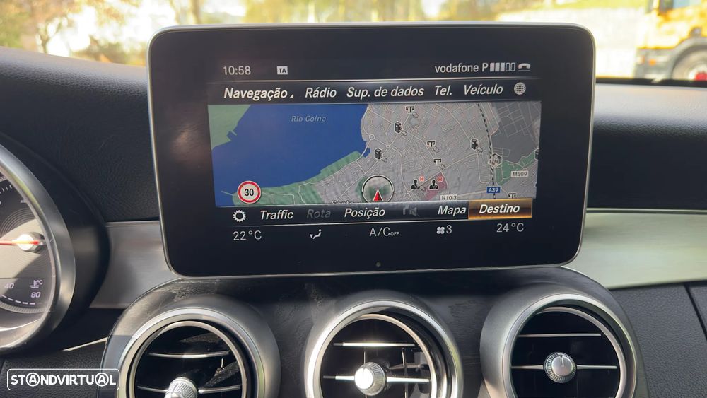 Mercedes-Benz C 220 d Coupe 9G-TRONIC AMG Line - 12