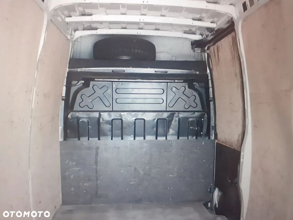 Iveco 35c14 - 8