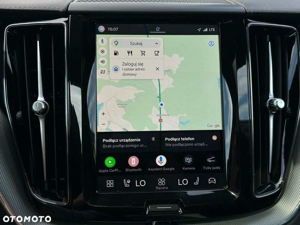 Volvo XC 60 B4 D AWD Ultimate Dark - 28