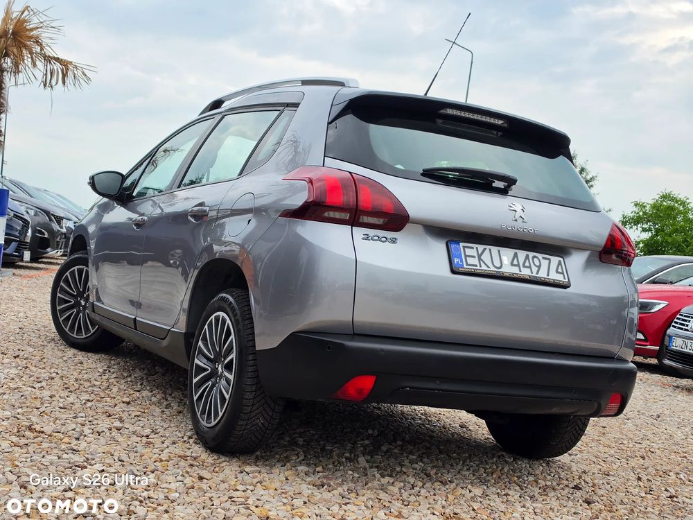 Peugeot 2008 1.2 Pure Tech Active S&S EAT6 - 14