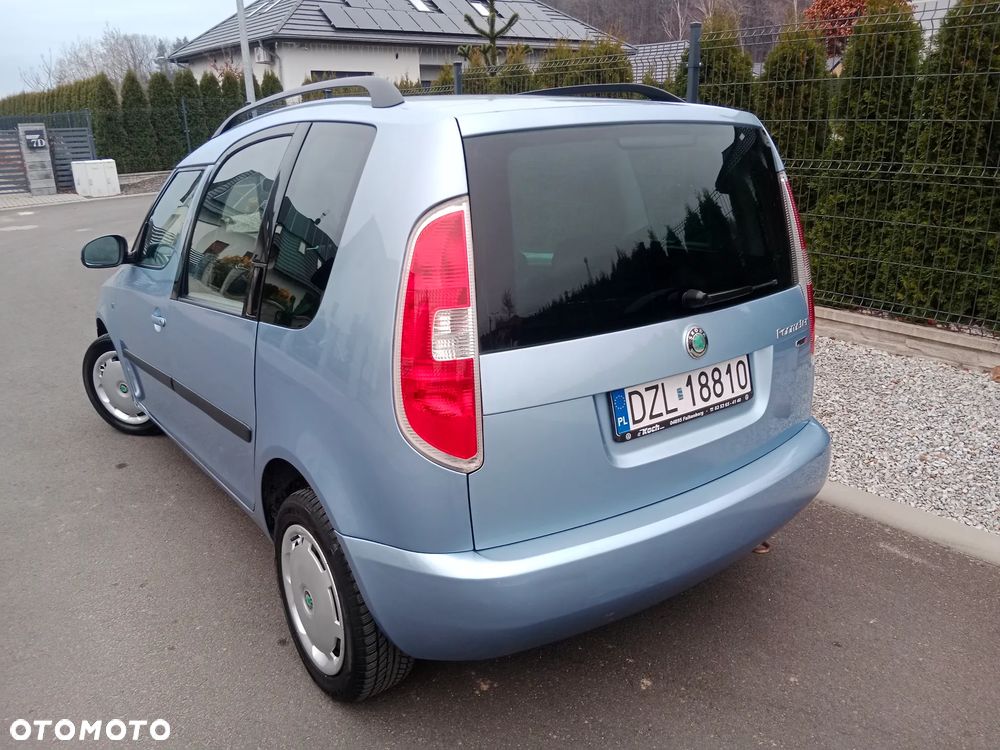 Skoda Roomster 1.6 16V Style PLUS EDITION - 4