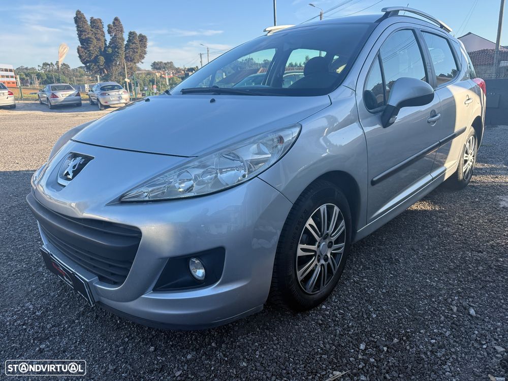 Peugeot 207 SW 1.4 Premium - 3