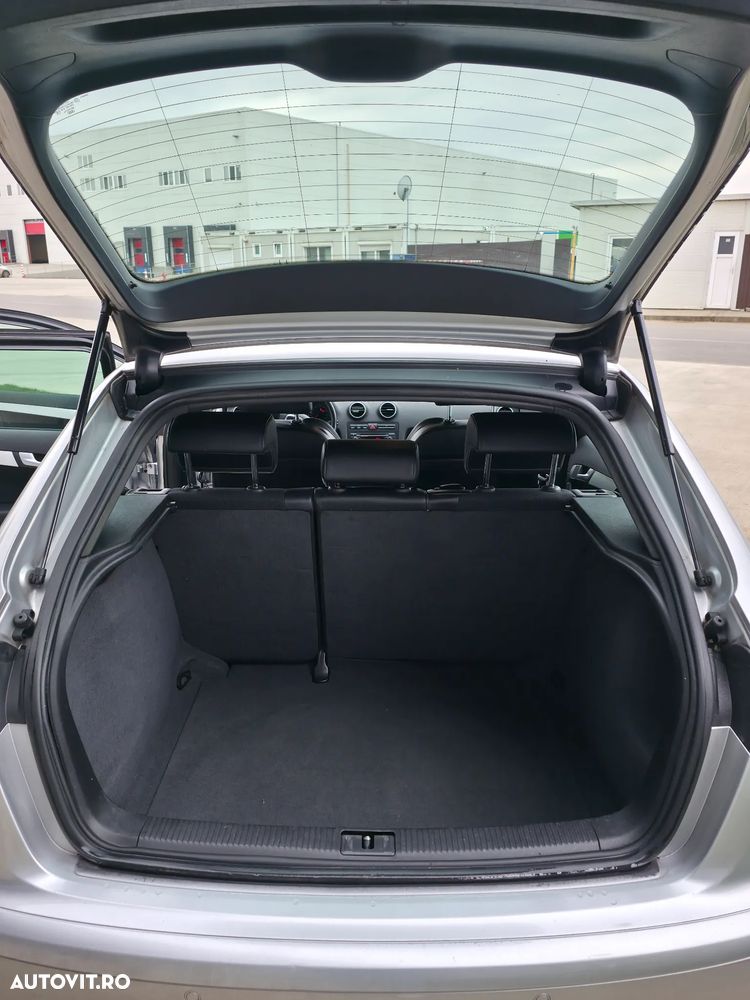 Audi A3 2.0 TDI ack S line Sportpaket plus - 12