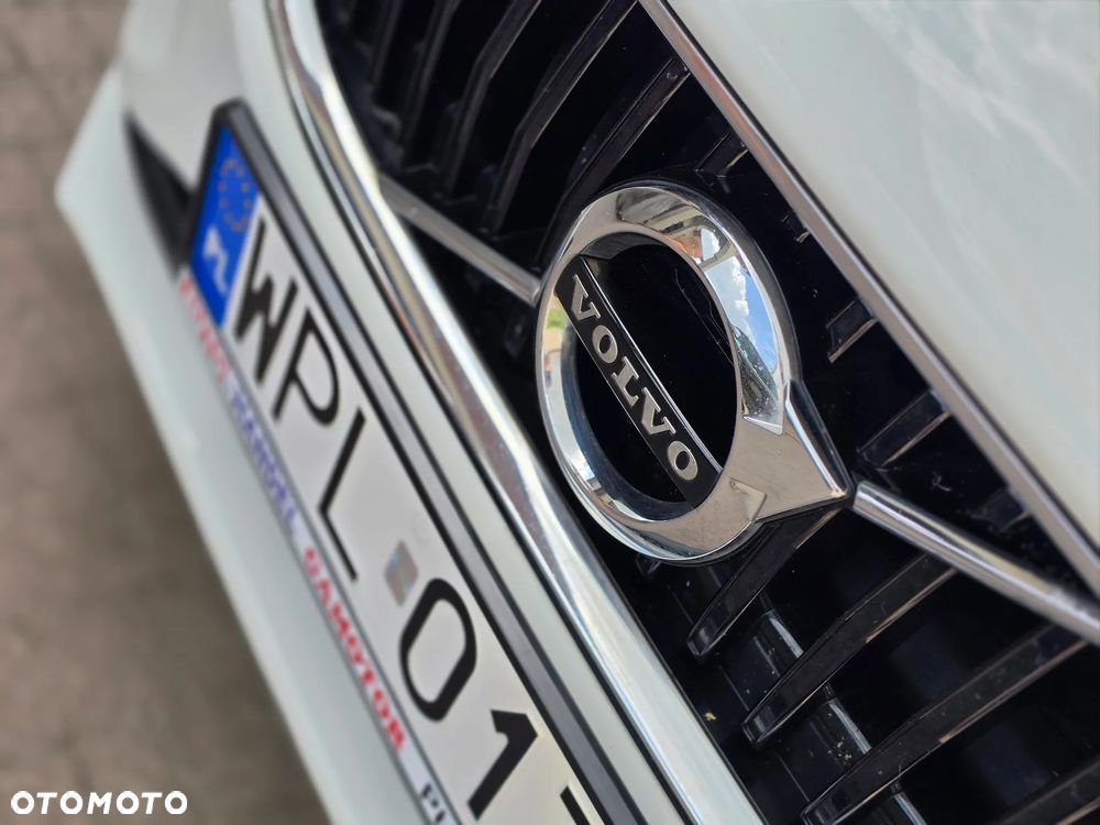 Volvo V40 - 2