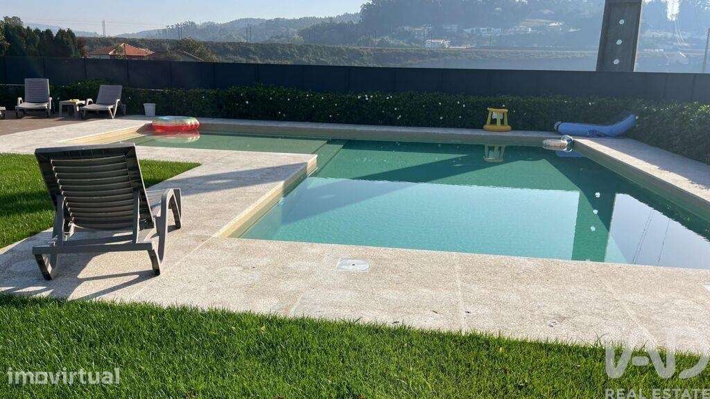 Casa / Villa T4 em Lemenhe, Mouquim e Jesufrei de 300,00 m2 - Grande imagem: 2/30