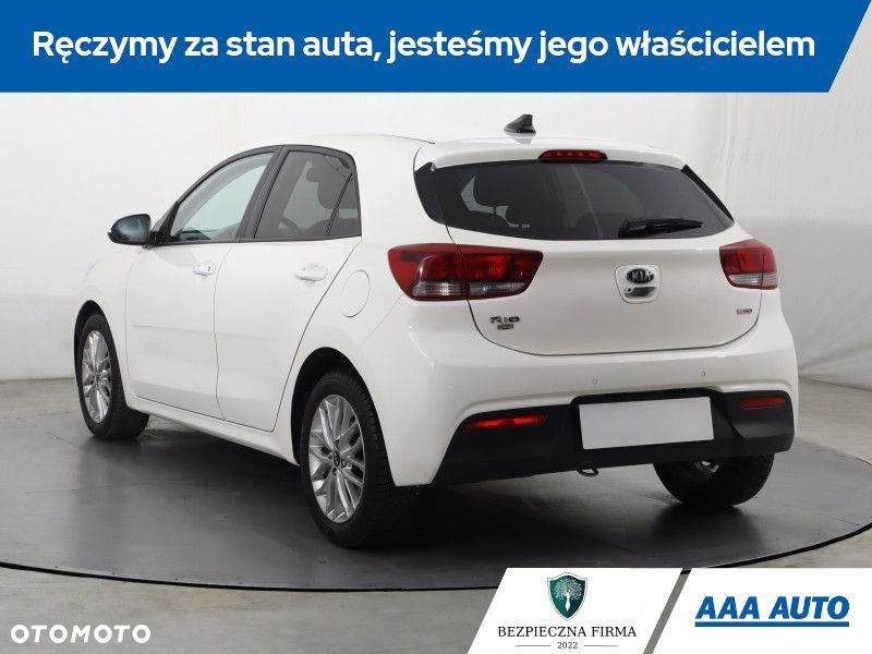 Kia Rio - 6