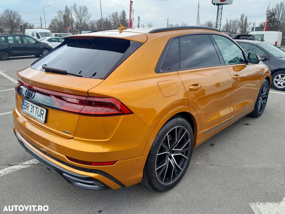 Audi Q8 - 2