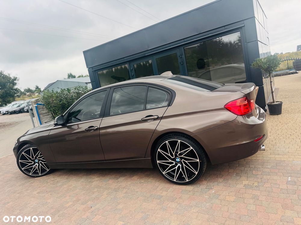BMW Seria 3 316d DPF Edition Exclusive - 10