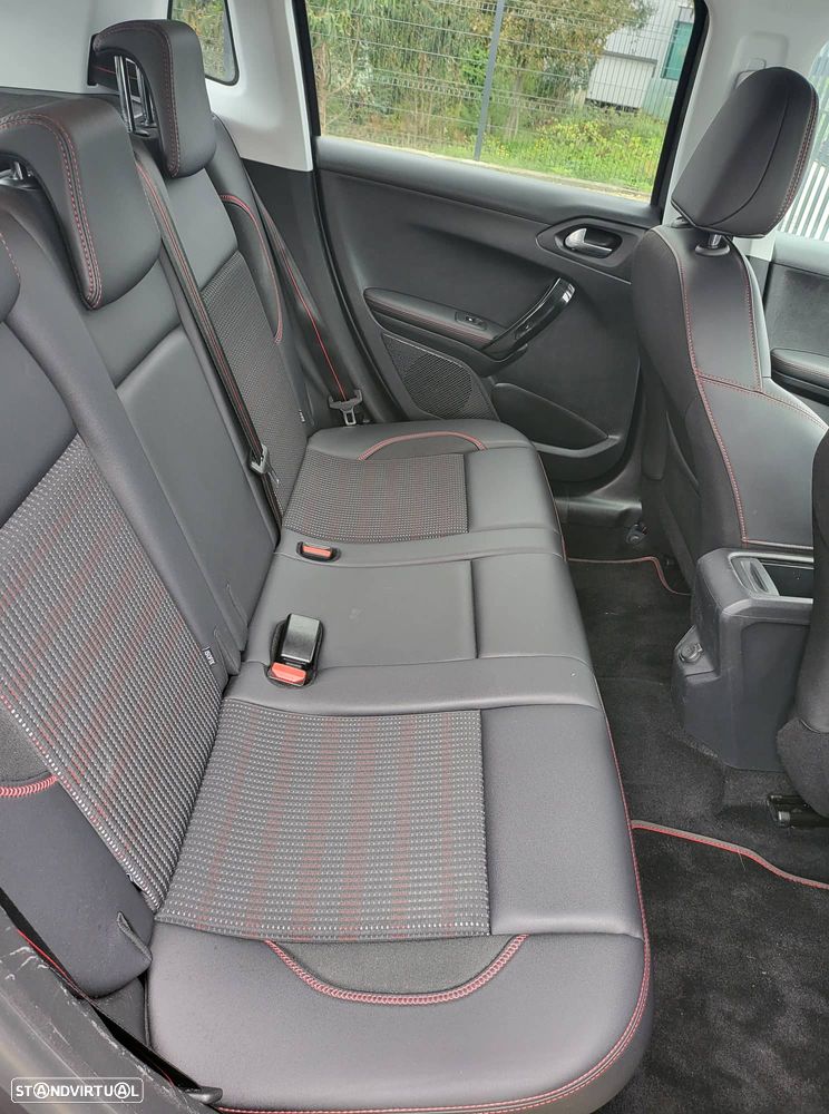 Peugeot 2008 PureTech 110 Stop&Start GT-Line Edition - 6