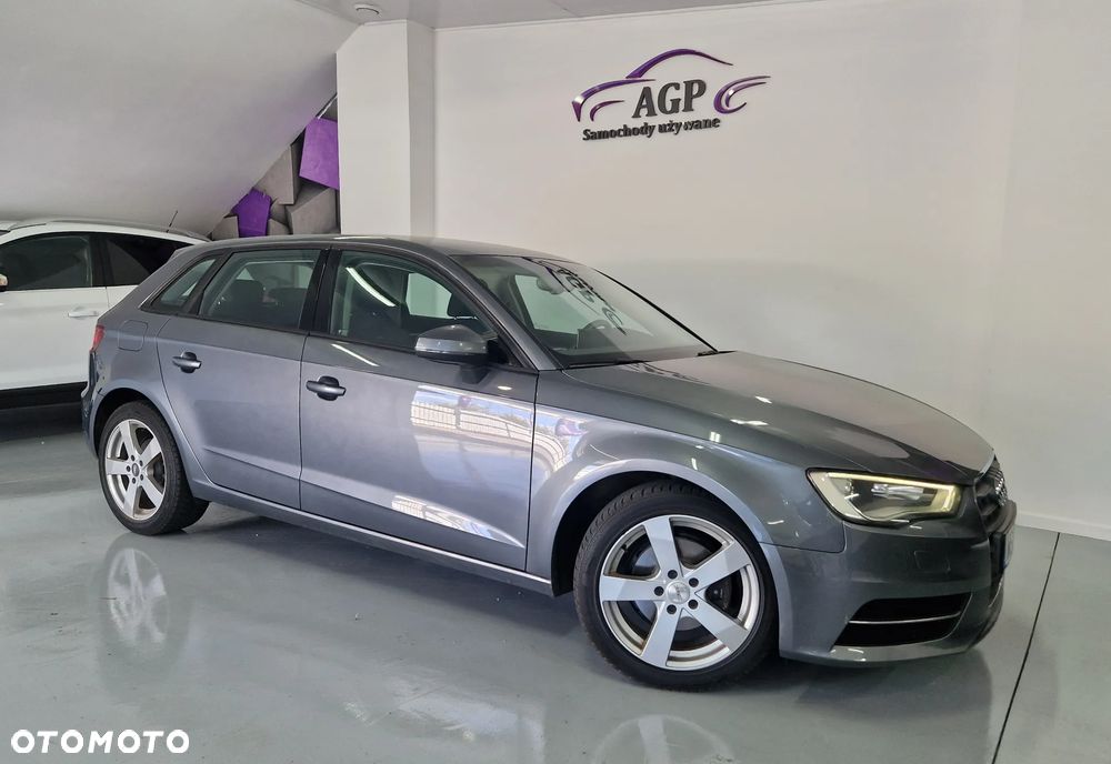 Audi A3 Sportback - 12