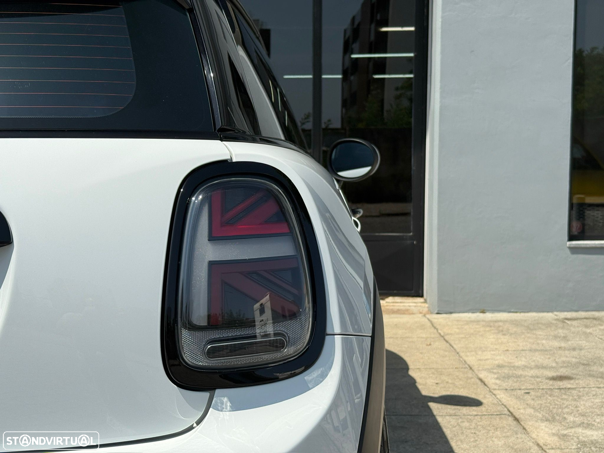 MINI 3 Portas Cooper D - 13