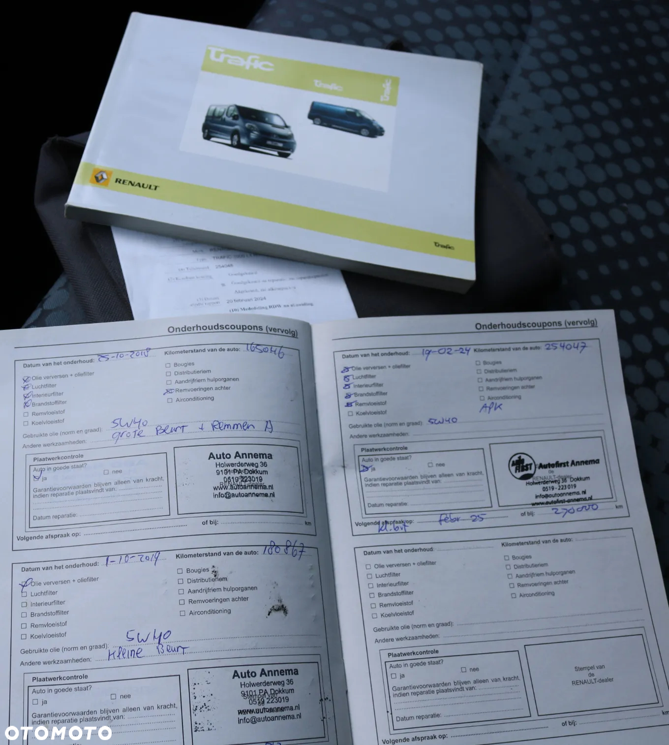 Renault Trafic - 16