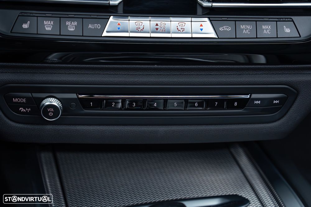BMW Z4 30 i Pack M - 21