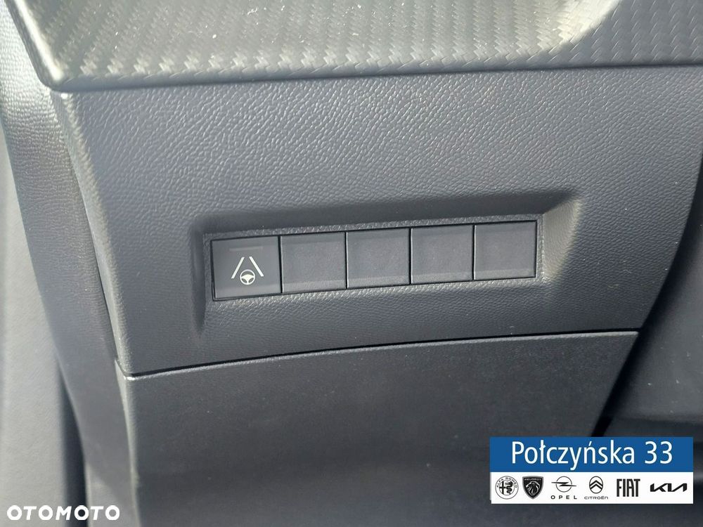Peugeot 2008 - 24