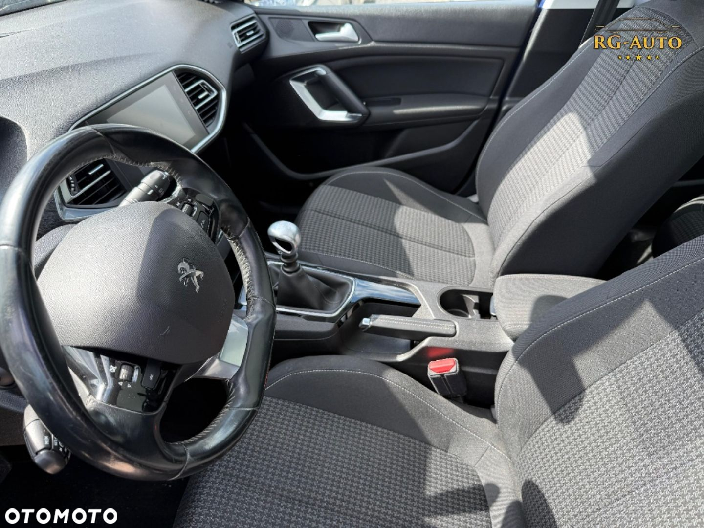 Peugeot 308 - 36