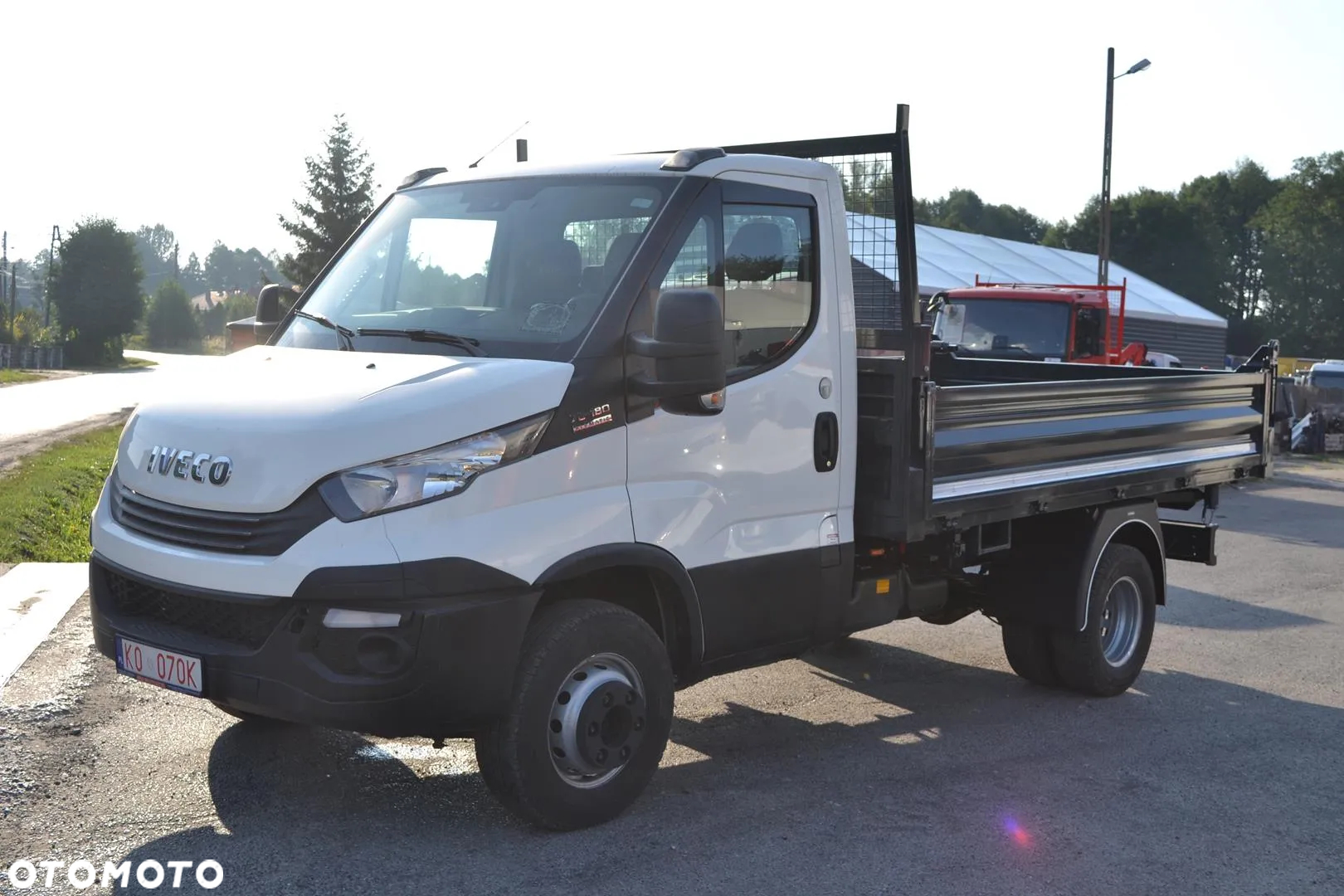 Iveco DAILY 72-180 70-210 72C Nowy 3-stronny WYWROT Kiper WYWROTKA BLOKADA MOSTU 65C 50C 35C - 9