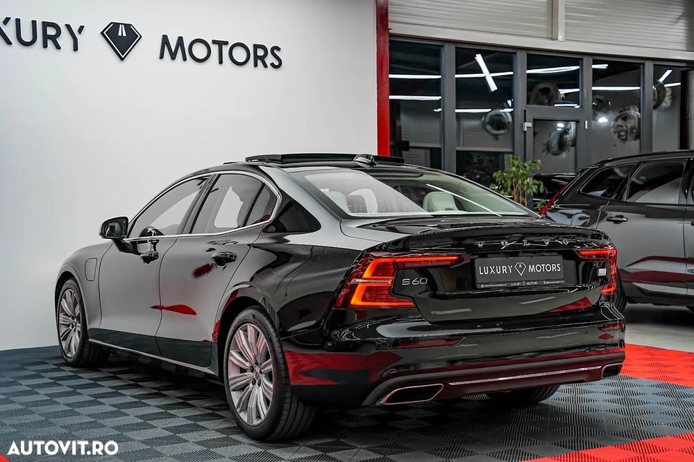Volvo S60 T8 eAWD Momentum Pro - 7