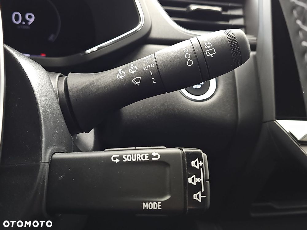 Renault Captur 1.0 TCe Techno - 16