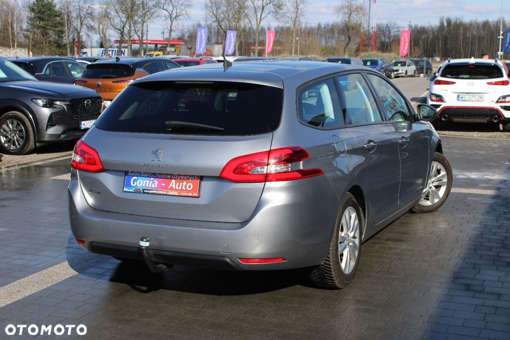 Peugeot 308 - 7