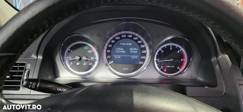 Mercedes-Benz C 220 CDI BlueEFFICIENCY - 7