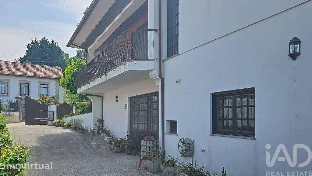 Moradia isolada T4 em Oliveira de Azeméis, Santiago de Riba-Ul, Ul, Ma - Grande imagem: 3/31